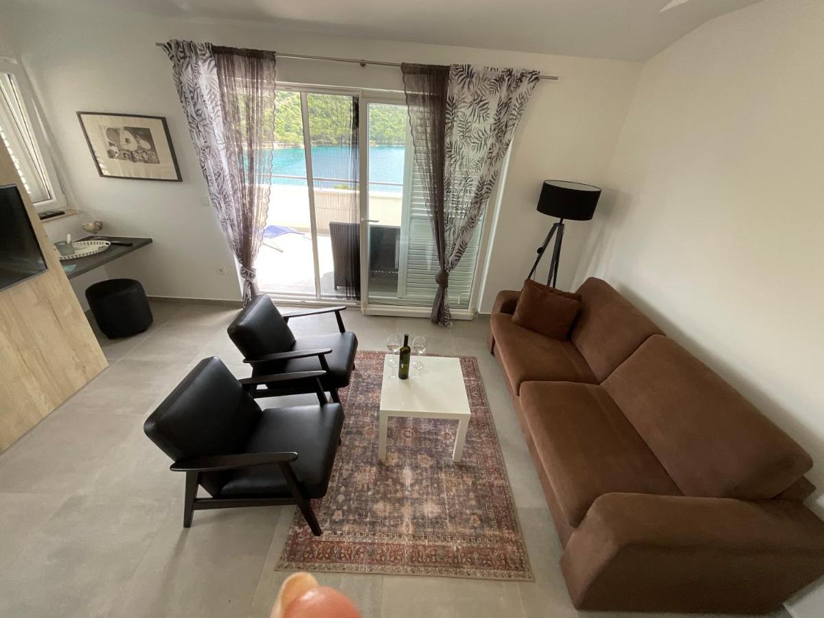 Villa Iva Lastovo Uble 外观 照片
