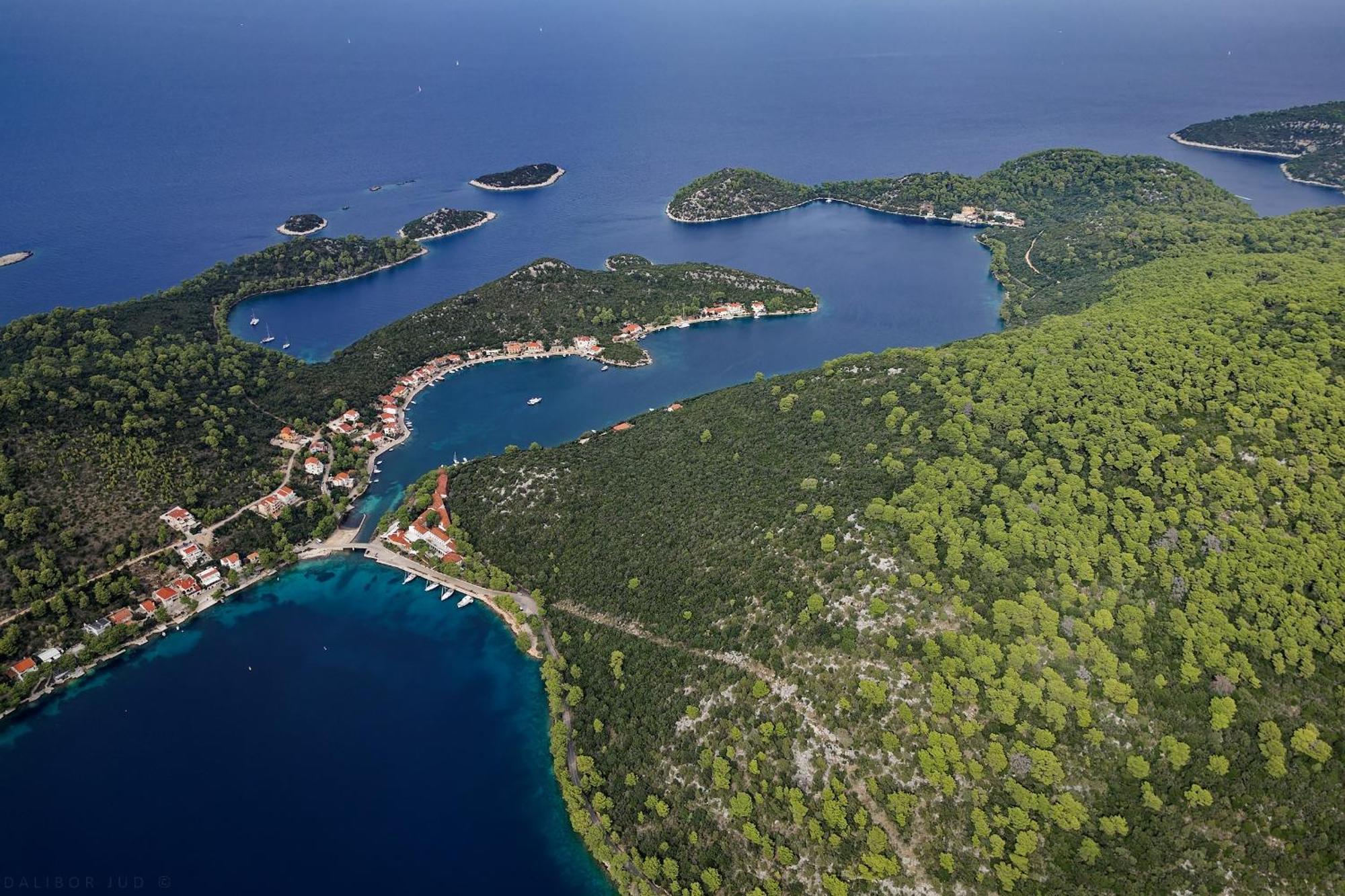 Villa Iva Lastovo Uble 外观 照片