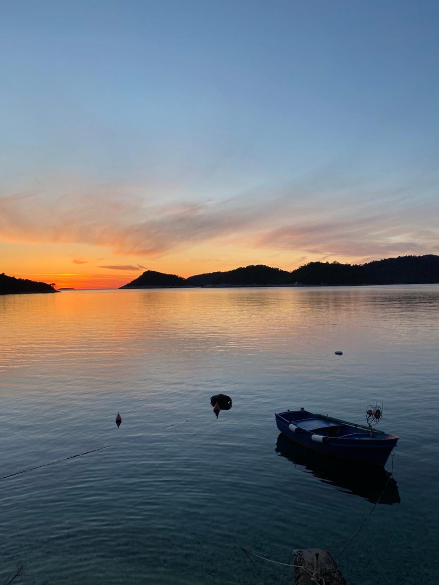 Villa Iva Lastovo Uble 外观 照片